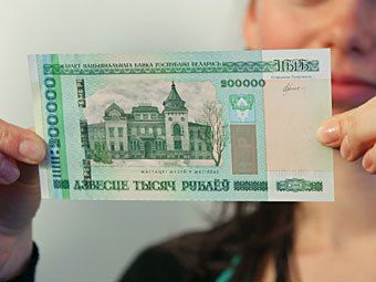 Купюра в 200 тысяч озадачила минских продавцов