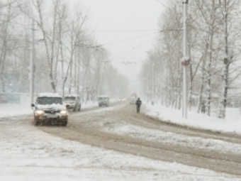 Иркутский аэропорт закрылся из-за метели