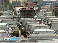 Москва сдалась пробкам и осенней непогоде