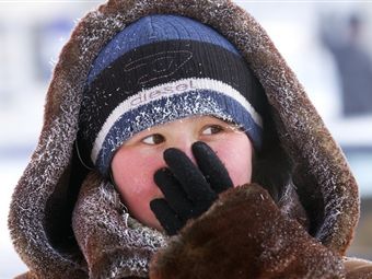 Лютые морозы в России: Тува вымерзает, Тында встаёт на лыжи