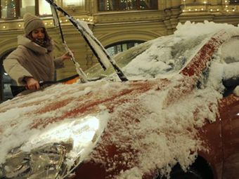 Снежный циклон обернулся для жителей столицы заторами в 3,5 тысячи километров