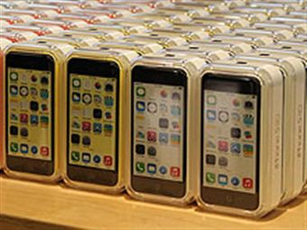 Российские продажи iPhone 5с не оправдали ожиданий