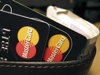 ЕК подозревает MasterCard в завышении комиссий по платежным картам