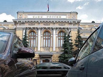 ЦБ вводит "период охлаждения", позволяющий гражданам избавиться от навязанной банками страховки