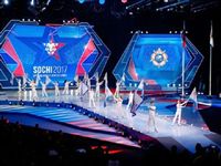 Россия выиграла Всемирные военные игры в Cочи и передала флаг Германии